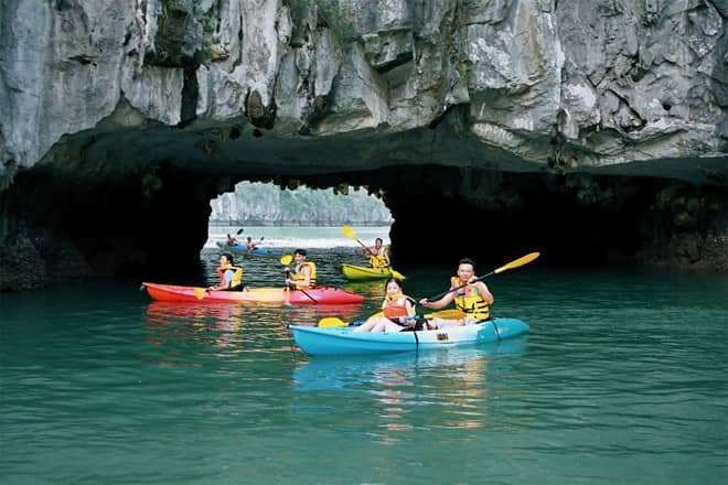 chèo thuyền kayak tại Đà Lạt chèo thuyền kayak tại Đà Lạt