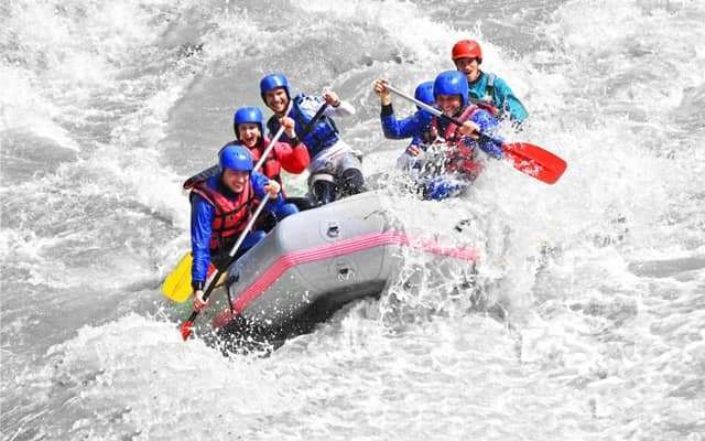 chèo thuyền kayak tại Đà Lạt chèo thuyền kayak tại Đà Lạt